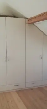 Haus, Bruchsal - Kleiderschrank Maßeinbau unter Dachschräge